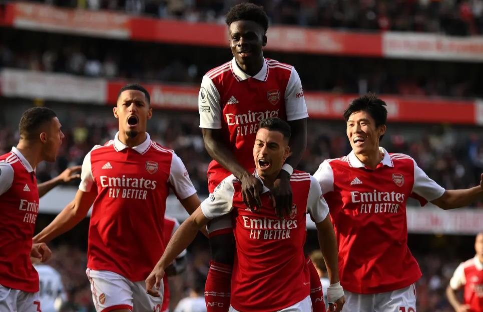 酋长球场见证复兴：阿森纳欧冠狂飙突进